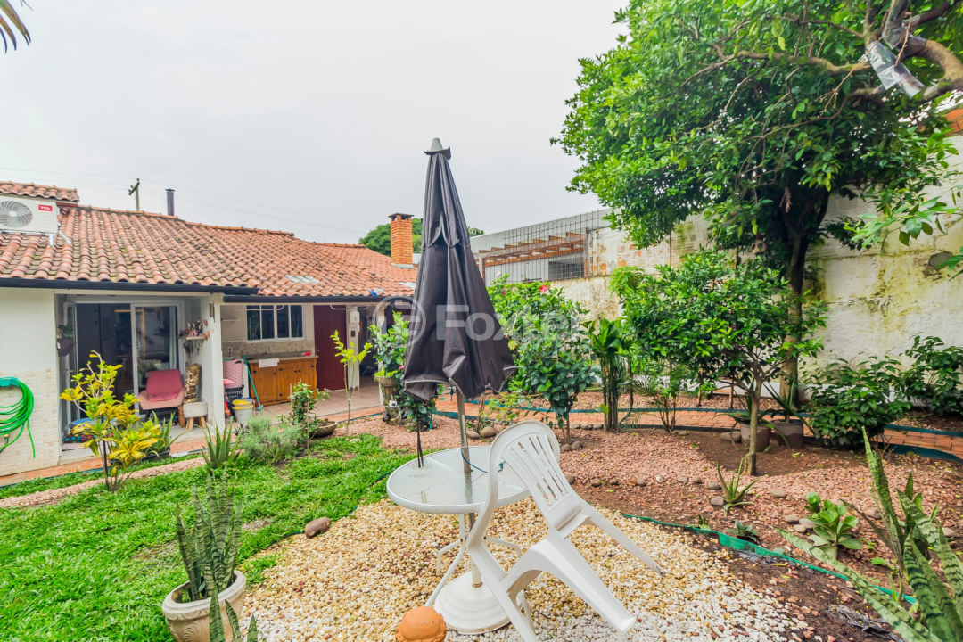 Casa à venda com 3 quartos, 105m² - Foto 15