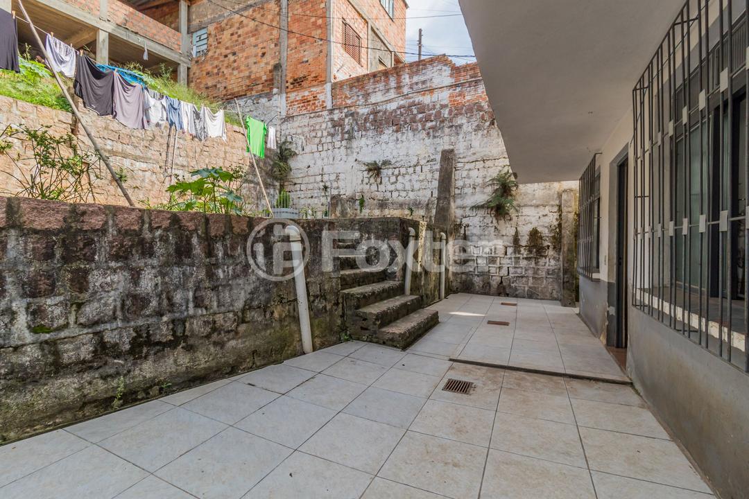 Casa à venda com 4 quartos, 160m² - Foto 4