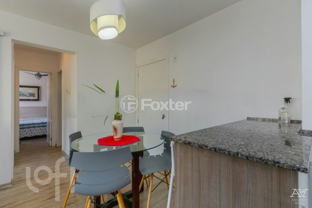 Apartamento à venda com 2 quartos, 52m² - Foto 4