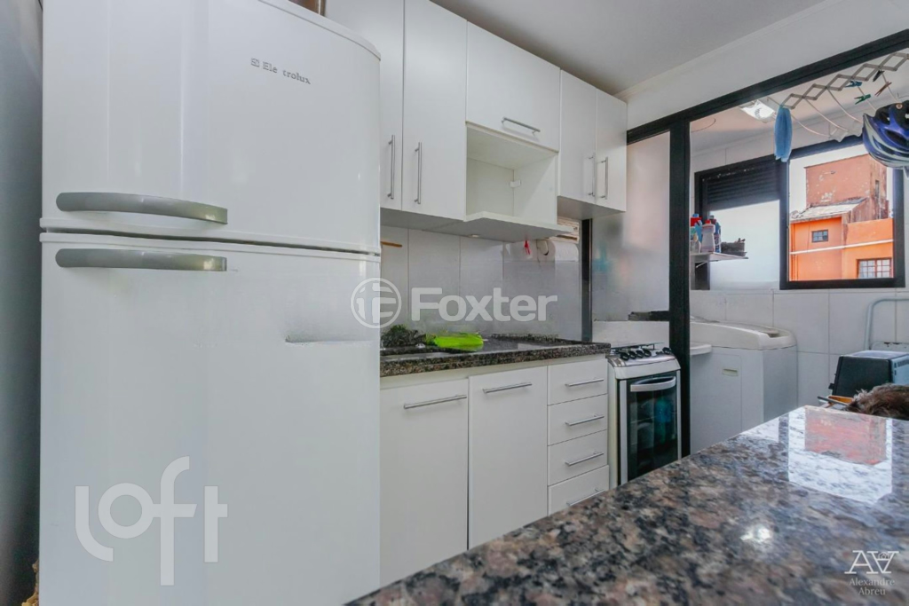Apartamento à venda com 2 quartos, 52m² - Foto 13