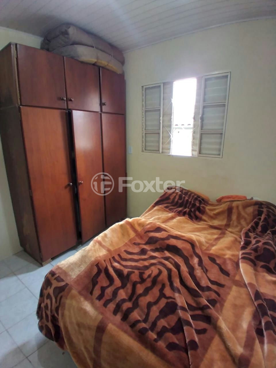 Casa à venda com 2 quartos, 360m² - Foto 4