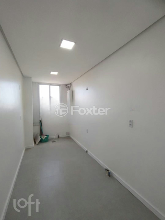 Apartamento à venda com 3 quartos, 68m² - Foto 7