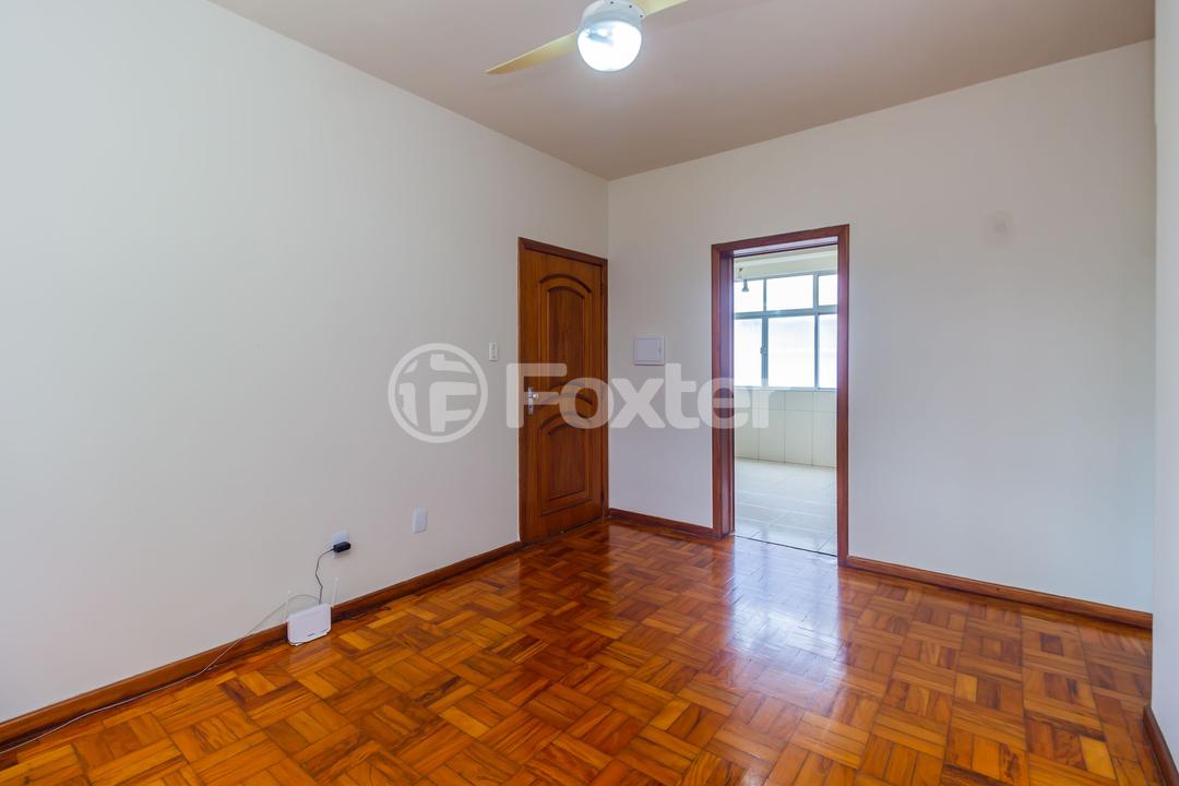 Apartamento à venda com 3 quartos, 76m² - Foto 3
