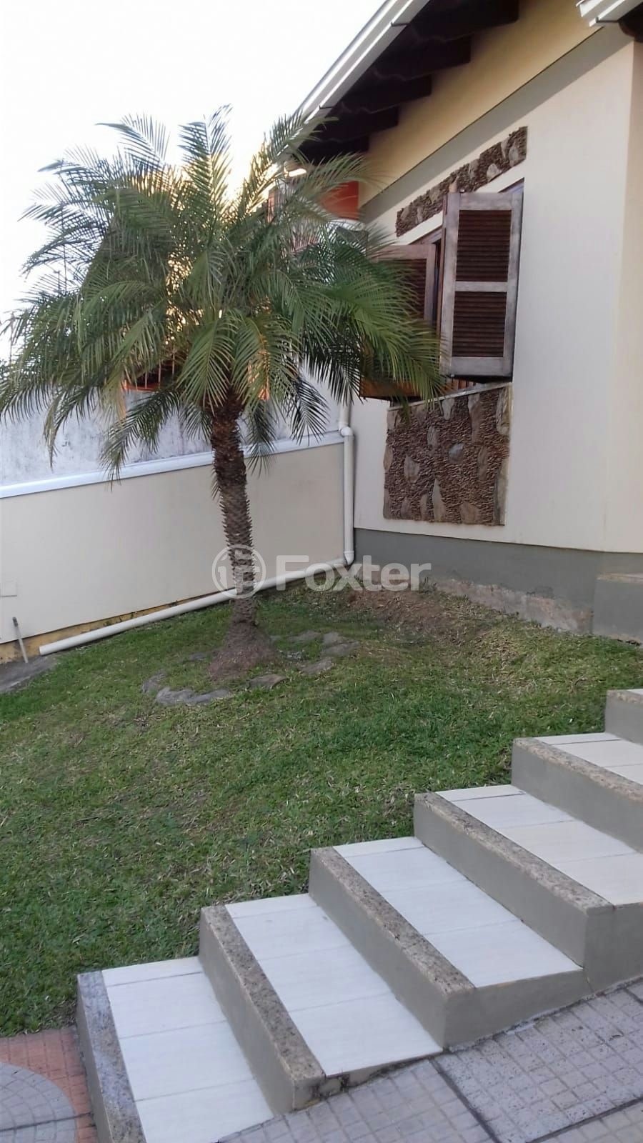 Casa à venda com 3 quartos, 113m² - Foto 4
