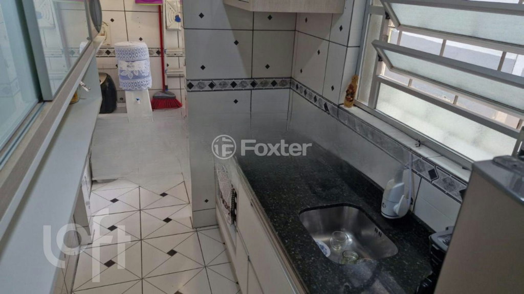 Apartamento à venda com 1 quarto, 41m² - Foto 13