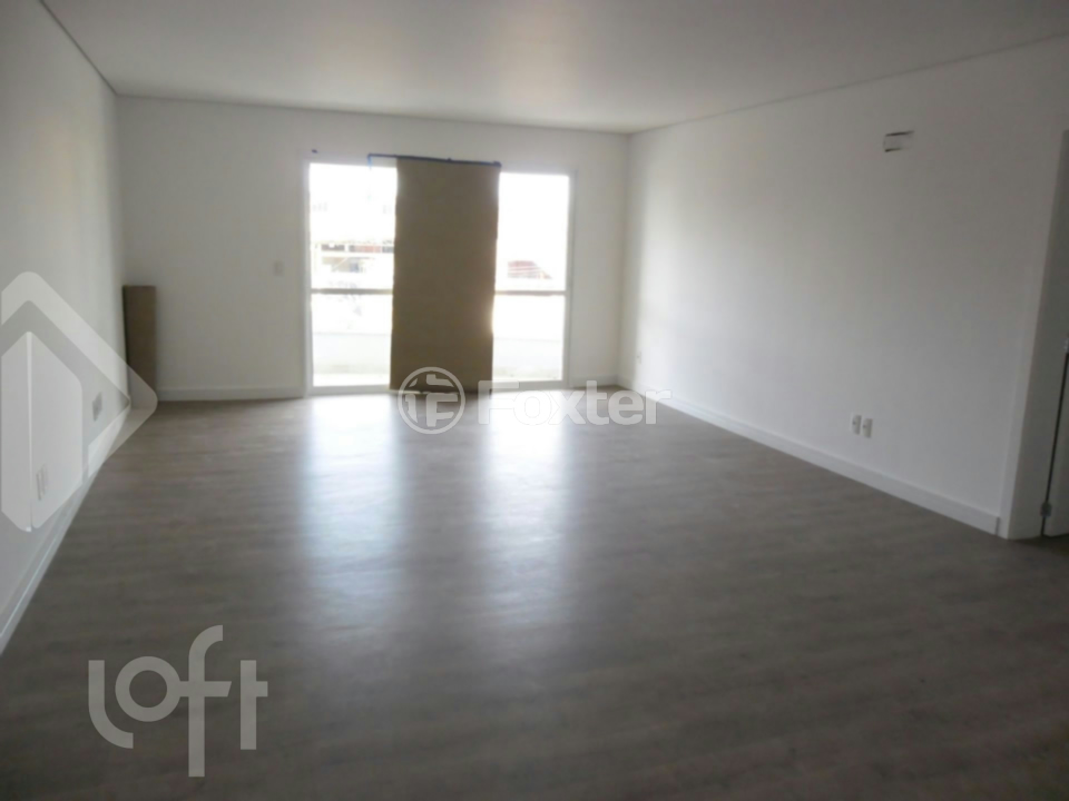 Apartamento à venda com 3 quartos, 124m² - Foto 1
