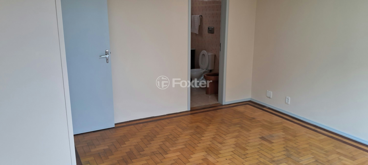 Casa à venda com 3 quartos, 259m² - Foto 8