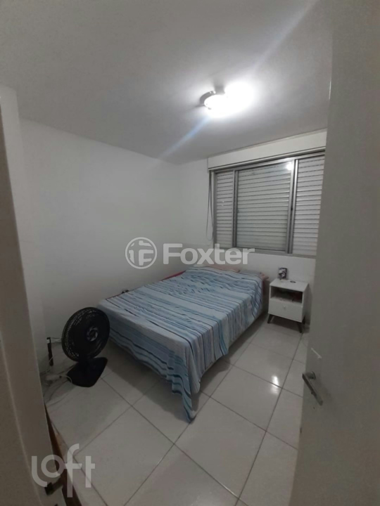 Apartamento à venda com 1 quarto, 40m² - Foto 4