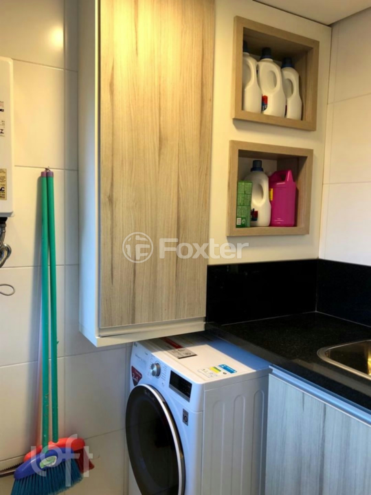 Apartamento à venda com 2 quartos, 78m² - Foto 19