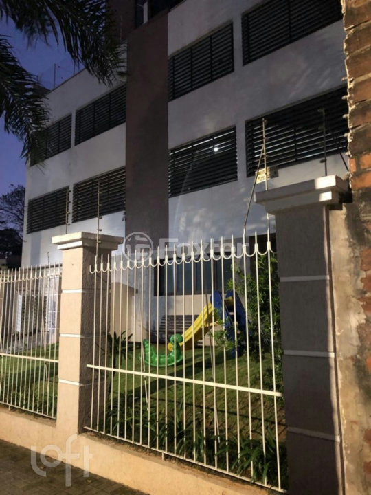 Apartamento à venda com 2 quartos, 78m² - Foto 2