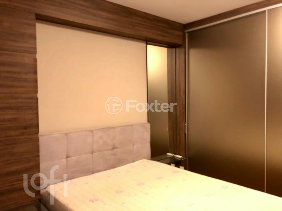 Apartamento à venda com 2 quartos, 78m² - Foto 29