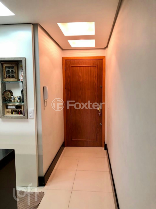 Apartamento à venda com 2 quartos, 78m² - Foto 11