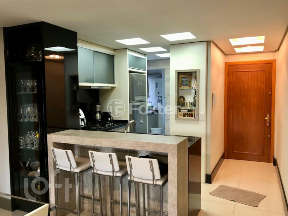 Apartamento à venda com 2 quartos, 78m² - Foto 7
