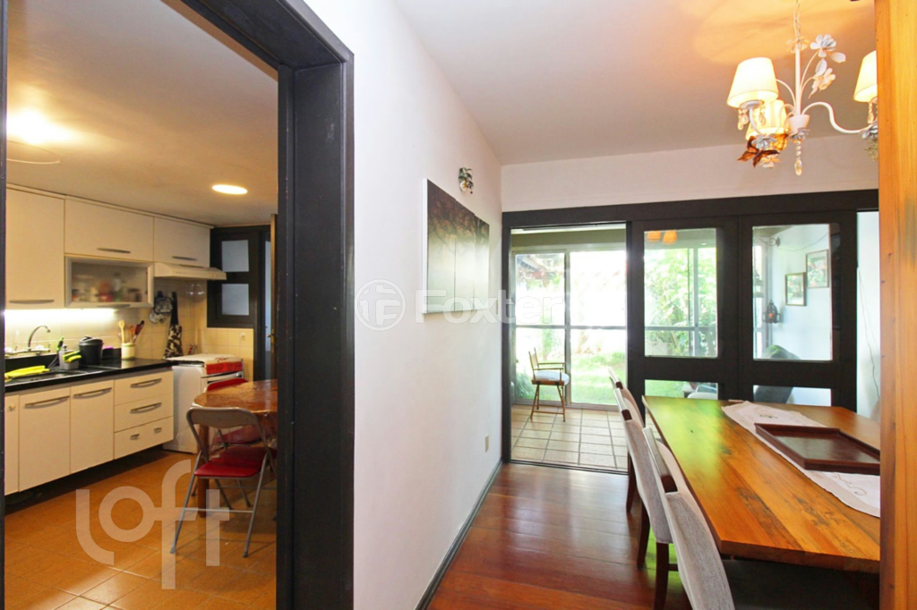 Casa de Condomínio à venda com 3 quartos, 217m² - Foto 18