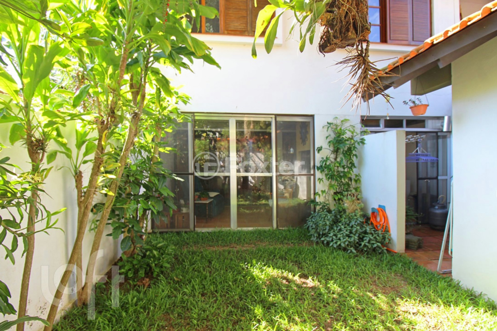 Casa de Condomínio à venda com 3 quartos, 217m² - Foto 11