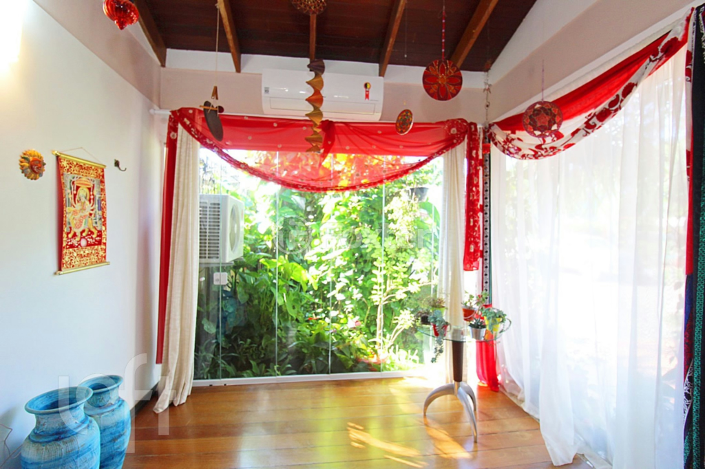 Casa de Condomínio à venda com 3 quartos, 217m² - Foto 7
