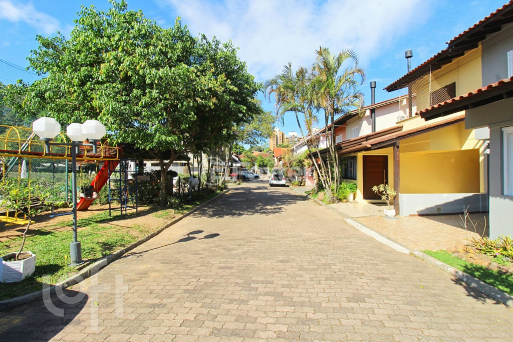 Casa de Condomínio à venda com 3 quartos, 217m² - Foto 41