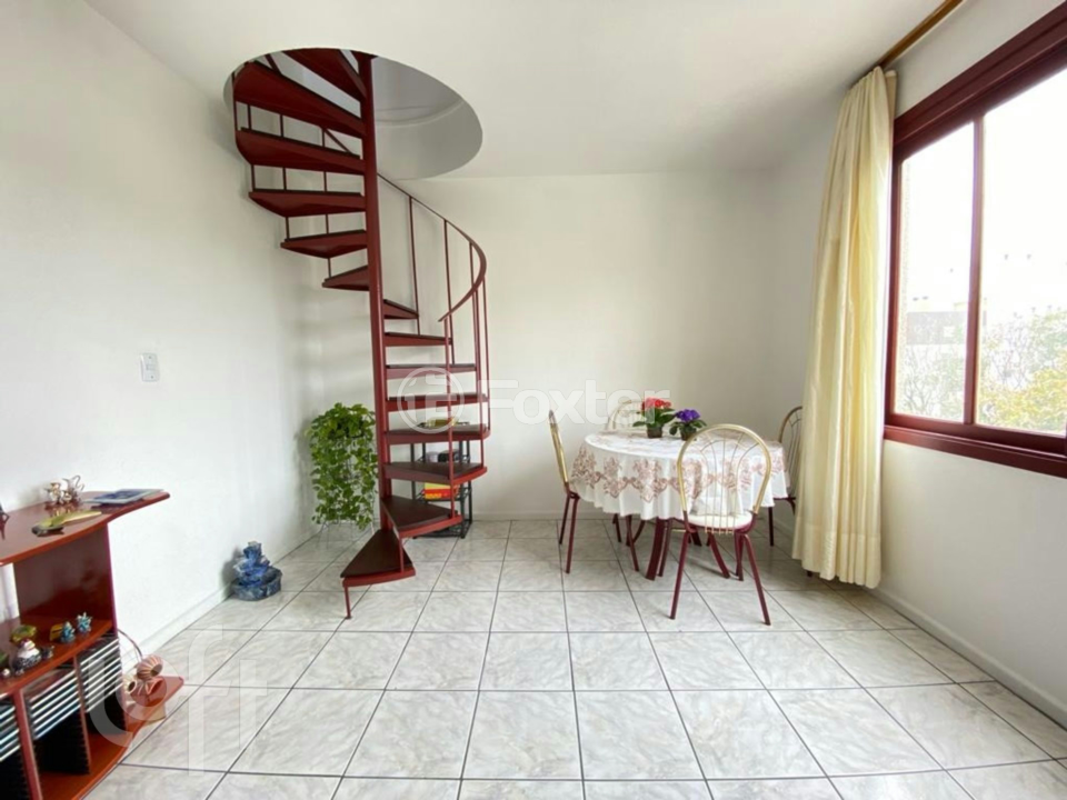 Cobertura à venda com 1 quarto, 90m² - Foto 2
