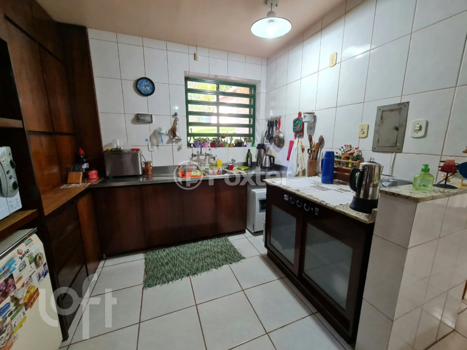 Casa à venda com 6 quartos, 329m² - Foto 6