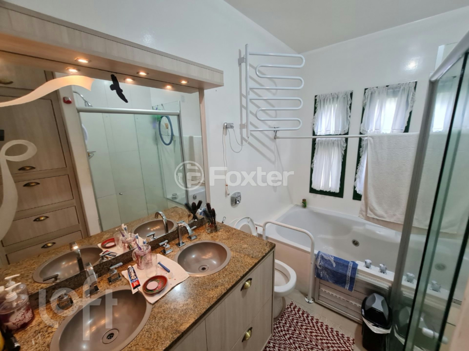 Casa à venda com 6 quartos, 329m² - Foto 16