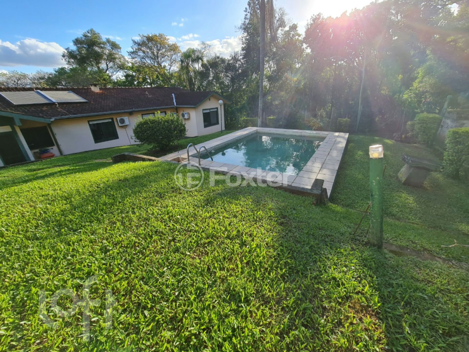 Casa à venda com 6 quartos, 329m² - Foto 21