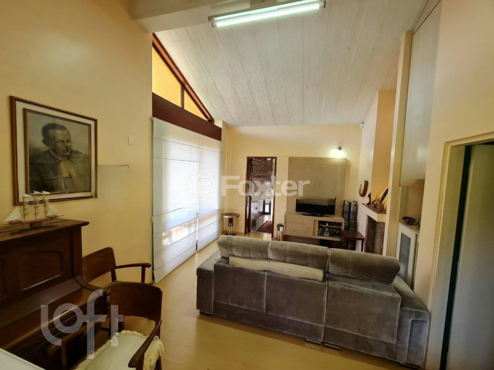 Casa à venda com 6 quartos, 329m² - Foto 7
