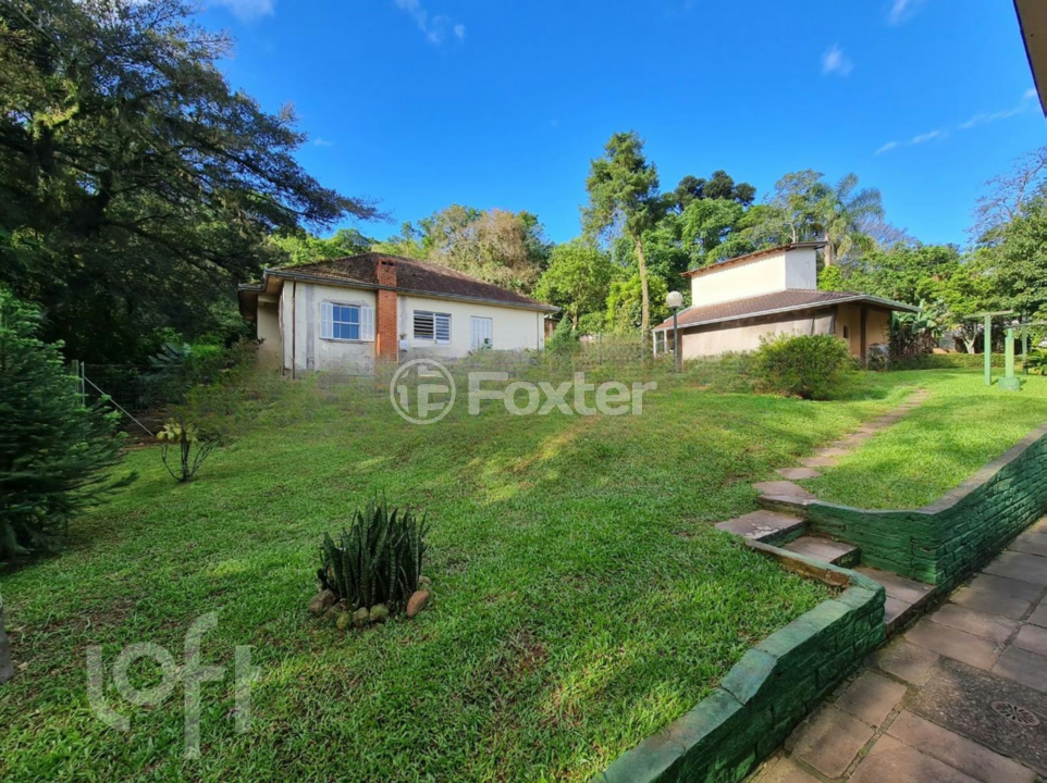 Casa à venda com 6 quartos, 329m² - Foto 12