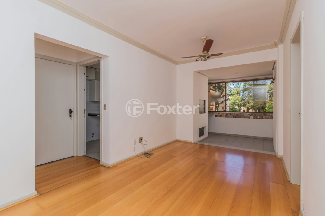 Apartamento à venda com 3 quartos, 77m² - Foto 1