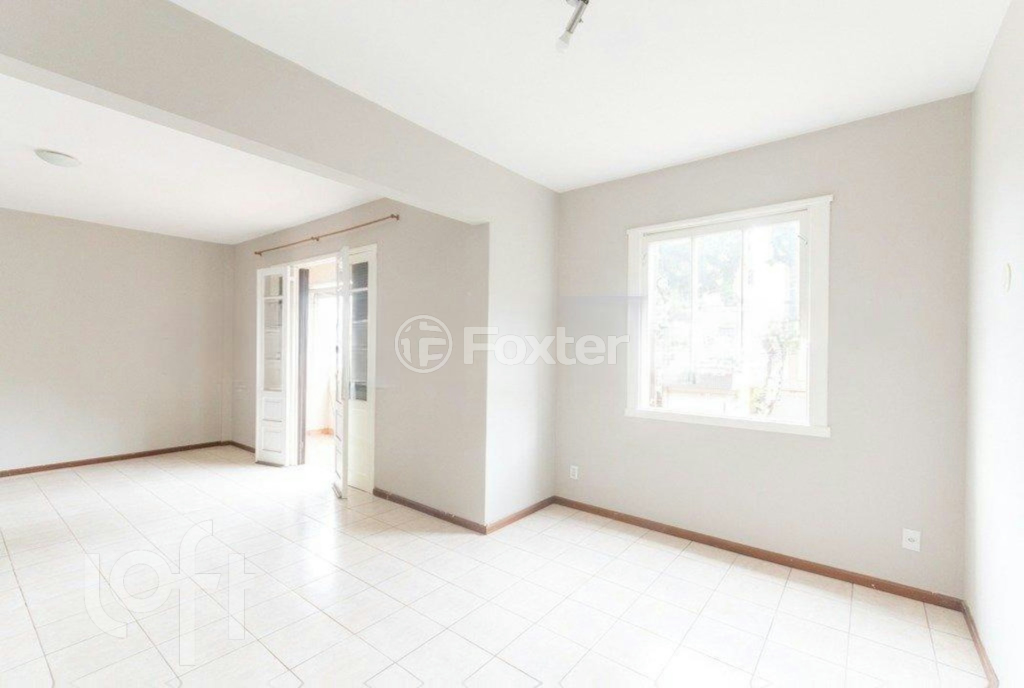 Apartamento à venda com 2 quartos, 100m² - Foto 3