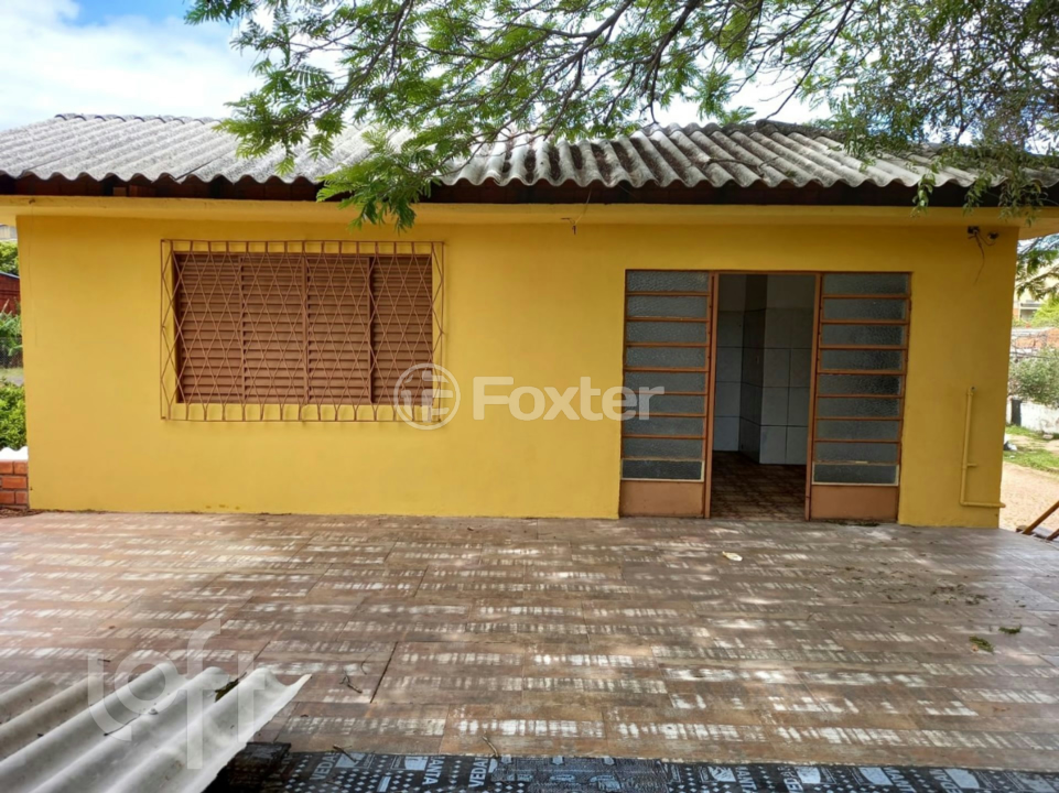 Casa à venda com 3 quartos, 252m² - Foto 2