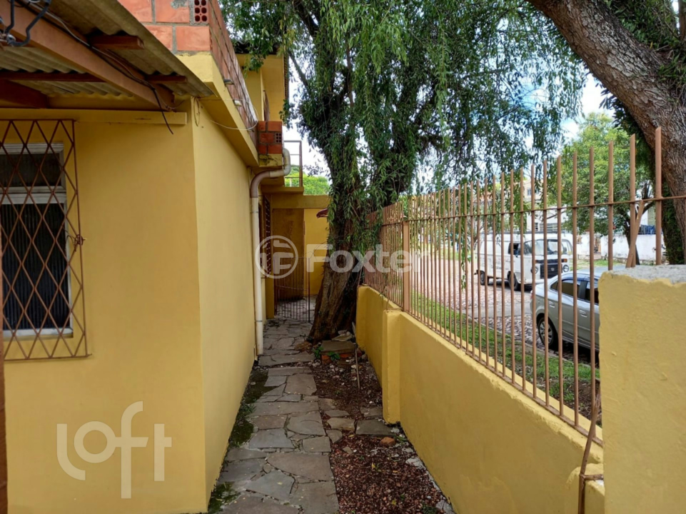 Casa à venda com 3 quartos, 252m² - Foto 27