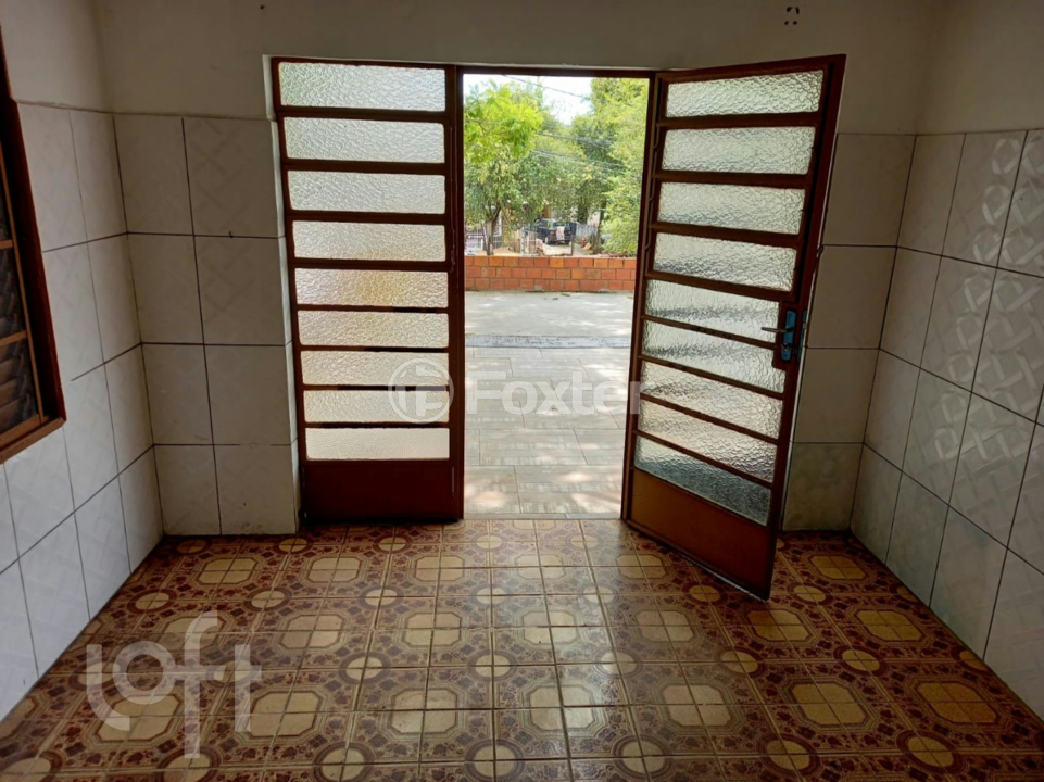 Casa à venda com 3 quartos, 252m² - Foto 3