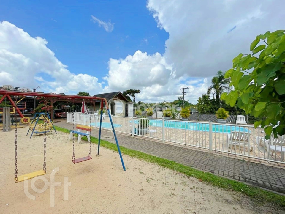 Apartamento à venda com 2 quartos, 62m² - Foto 17