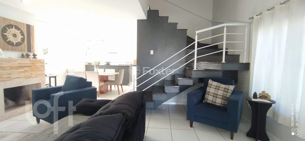 Casa à venda com 3 quartos, 155m² - Foto 5