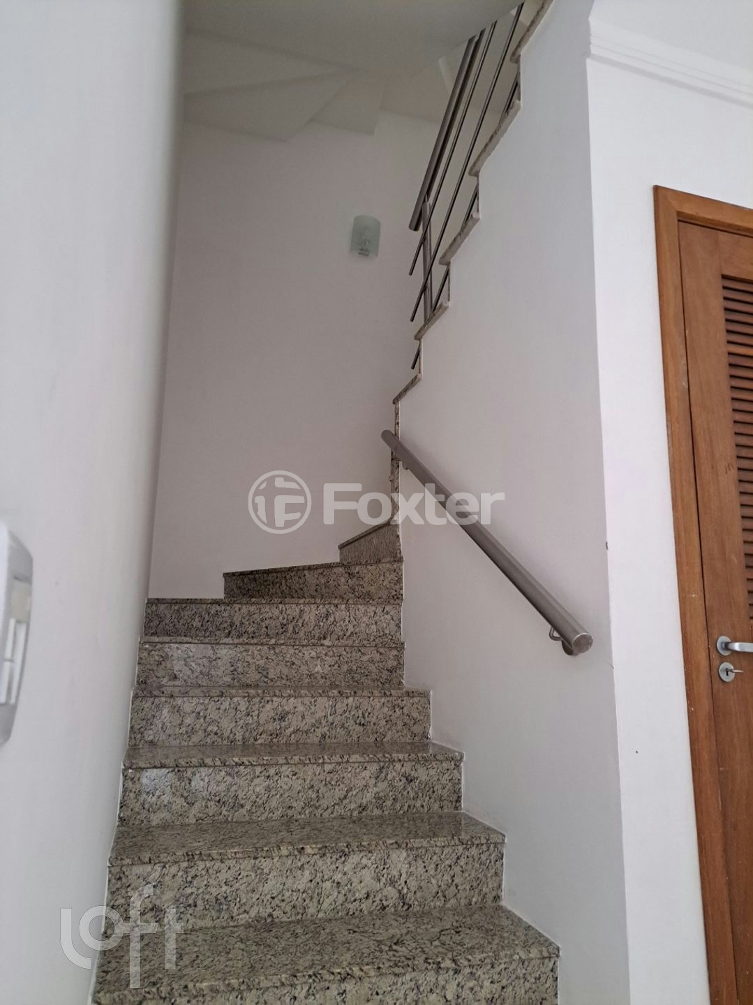 Casa à venda com 3 quartos, 181m² - Foto 3