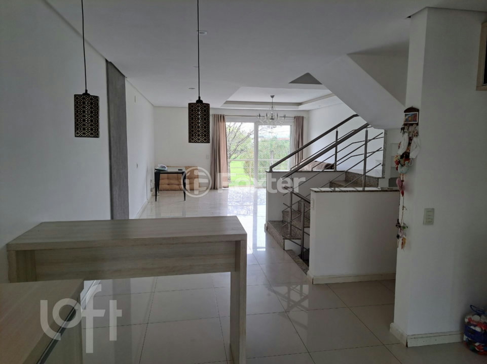 Casa à venda com 3 quartos, 181m² - Foto 4
