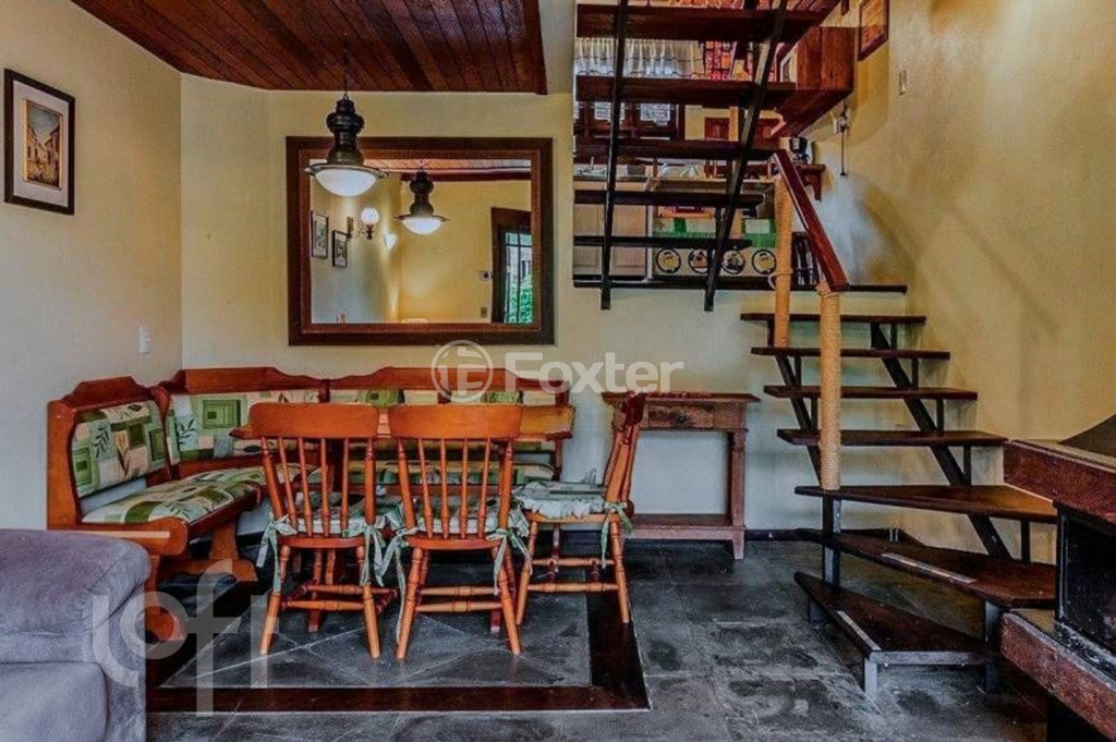 Casa de Condomínio à venda com 2 quartos, 75m² - Foto 3
