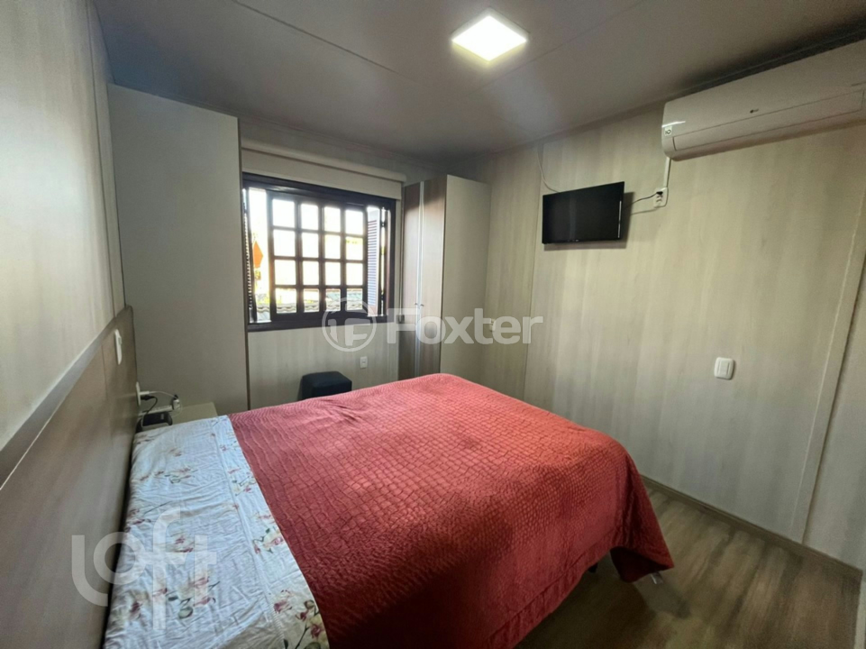 Casa à venda com 4 quartos, 193m² - Foto 2