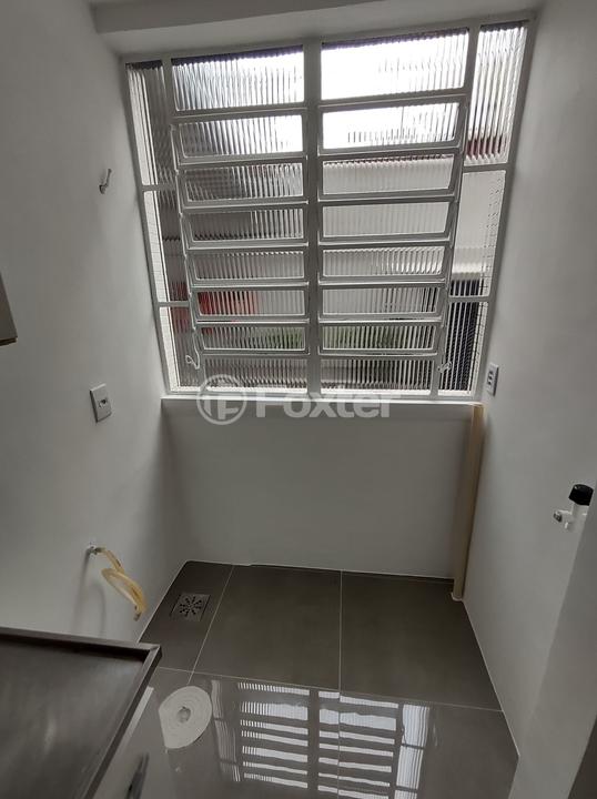 Apartamento à venda com 1 quarto, 40m² - Foto 32
