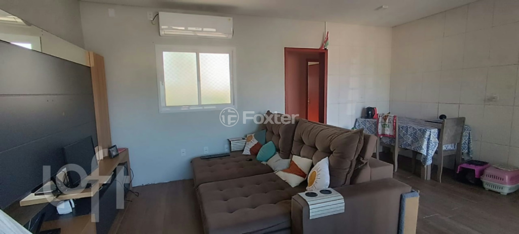 Casa à venda com 3 quartos, 142m² - Foto 2