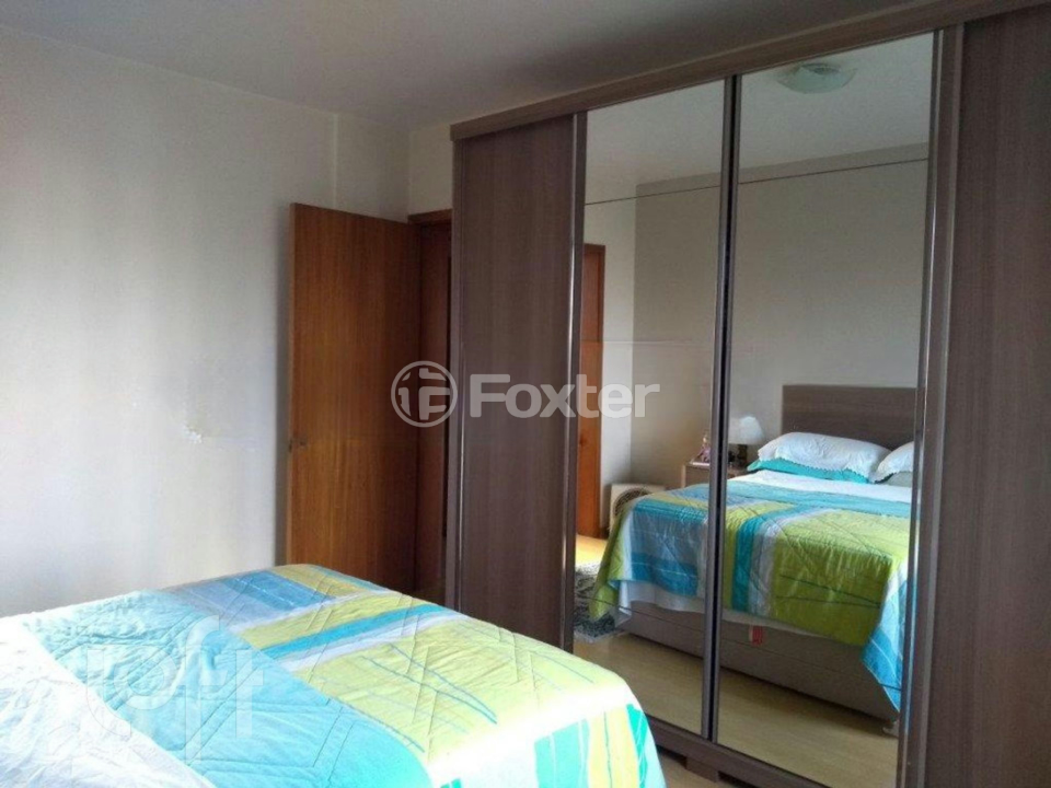 Apartamento à venda com 3 quartos, 109m² - Foto 8