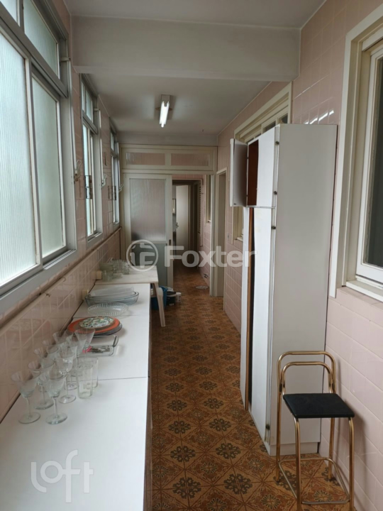 Apartamento à venda com 4 quartos, 236m² - Foto 13