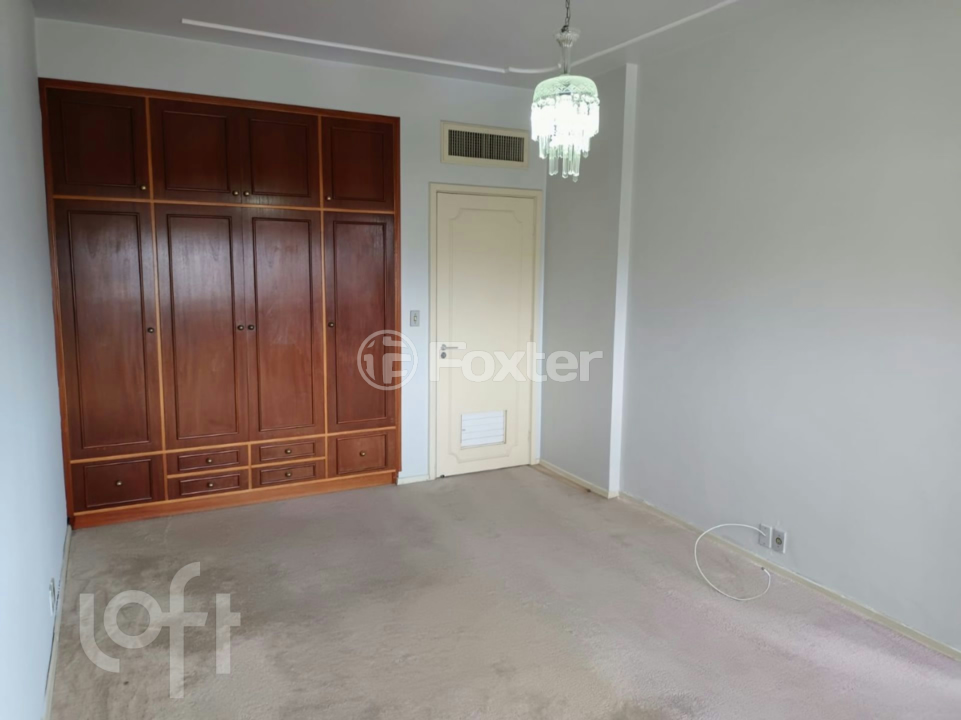 Apartamento à venda com 4 quartos, 236m² - Foto 17