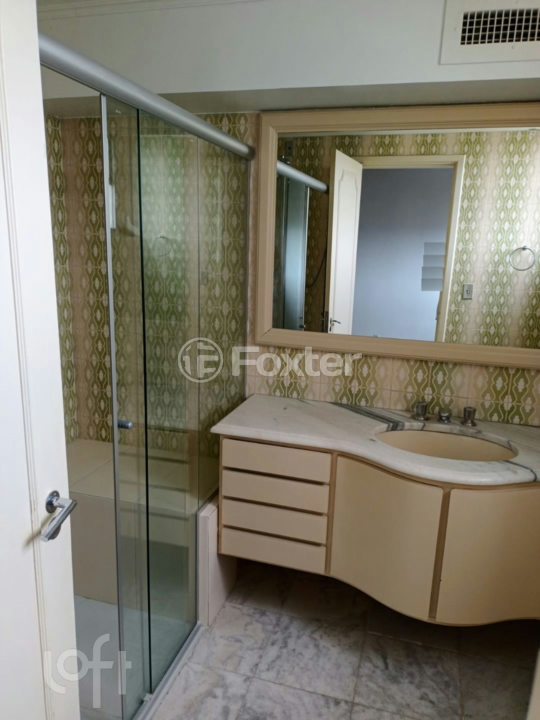 Apartamento à venda com 4 quartos, 236m² - Foto 19