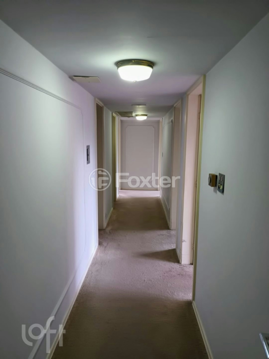 Apartamento à venda com 4 quartos, 236m² - Foto 14