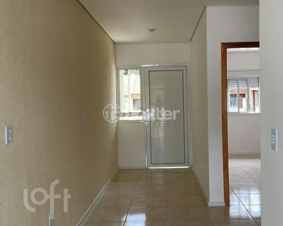 Casa à venda com 2 quartos, 44m² - Foto 7