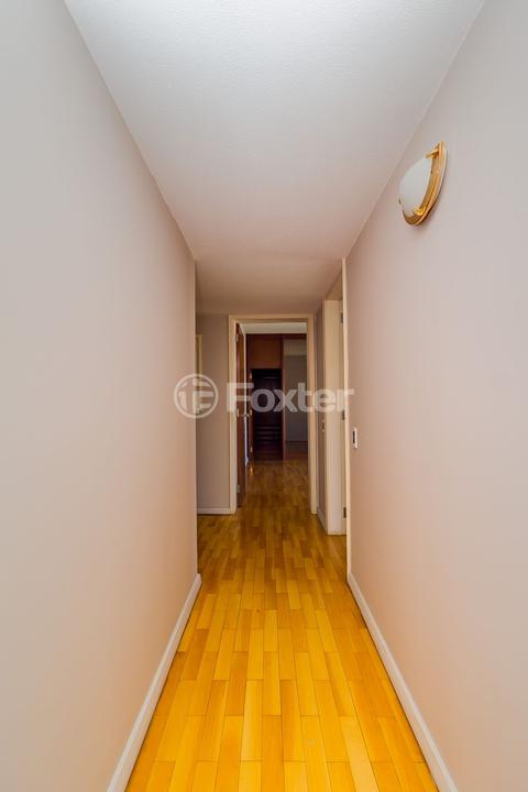 Apartamento à venda com 3 quartos, 194m² - Foto 9