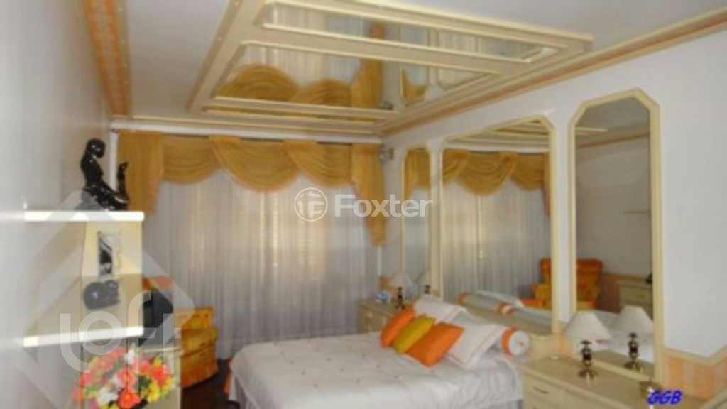 Casa à venda com 4 quartos, 450m² - Foto 5