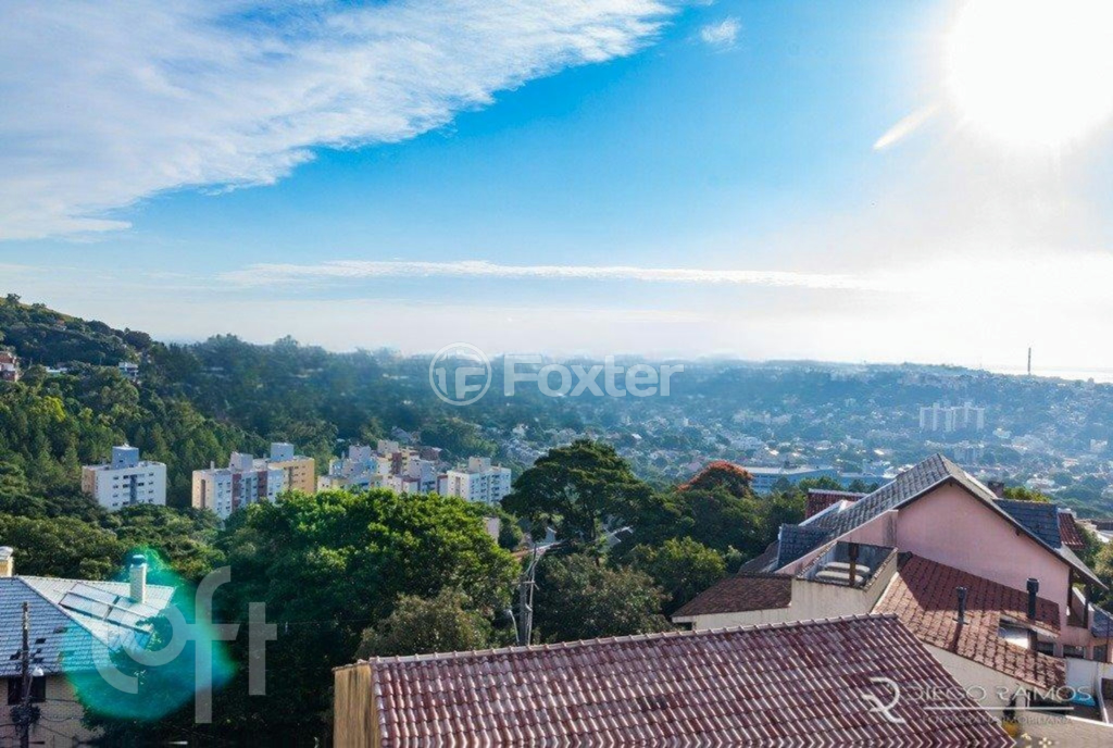 Casa à venda com 5 quartos, 287m² - Foto 4