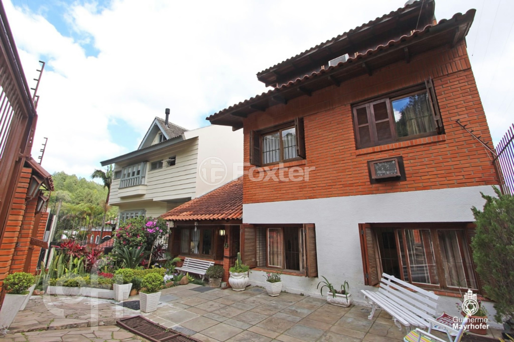 Casa à venda com 5 quartos, 287m² - Foto 72